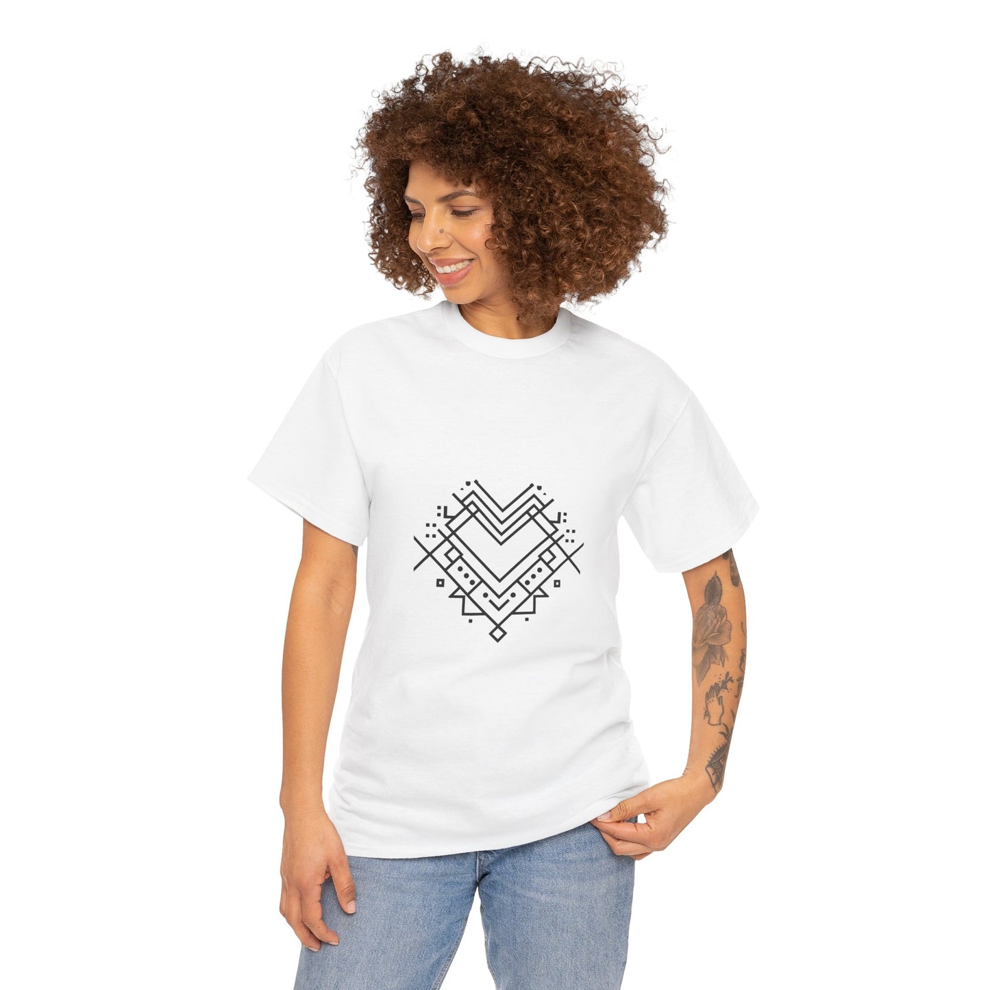 Minimal Line Art Heart Graphic T-Shirt
