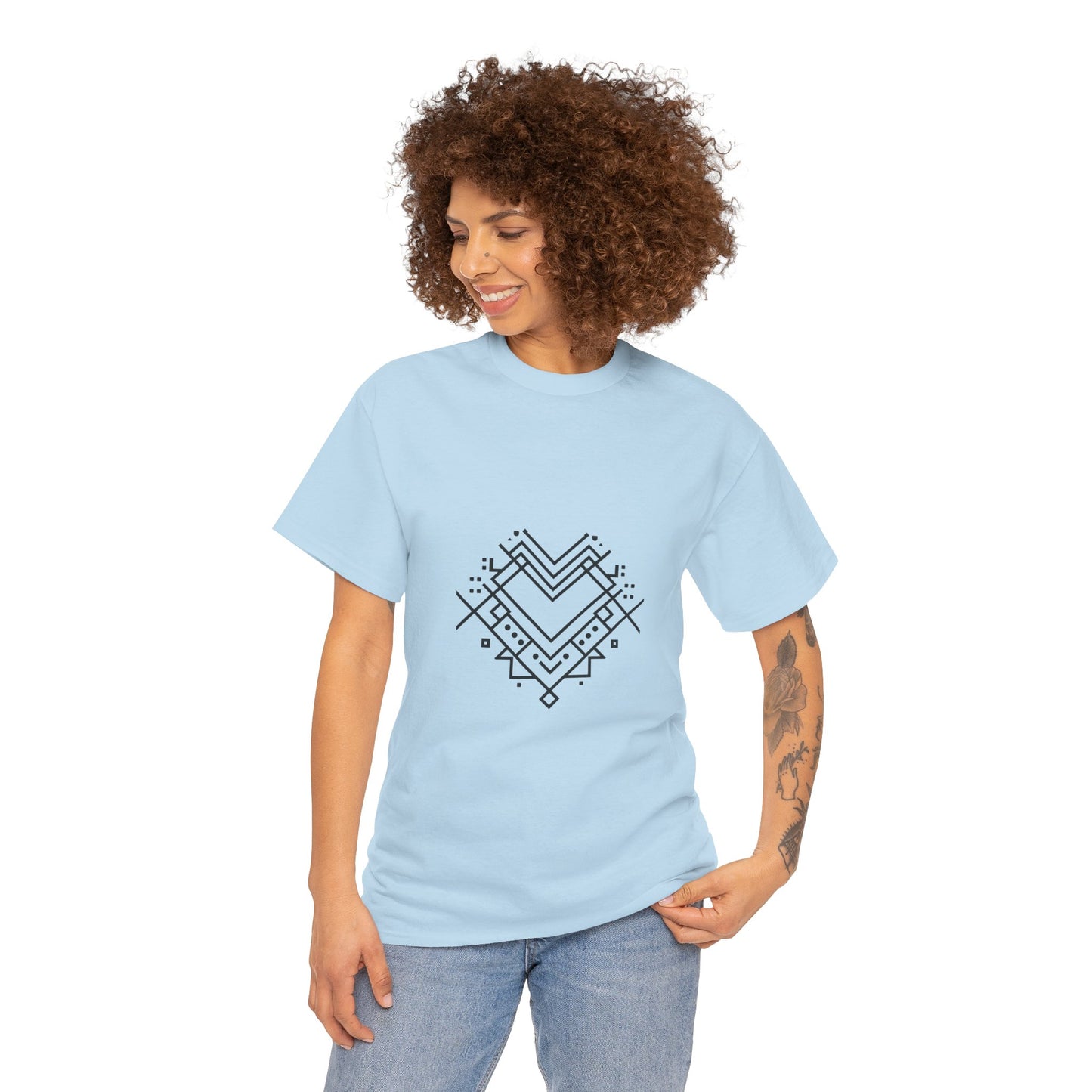Minimal Line Art Heart Graphic T-Shirt