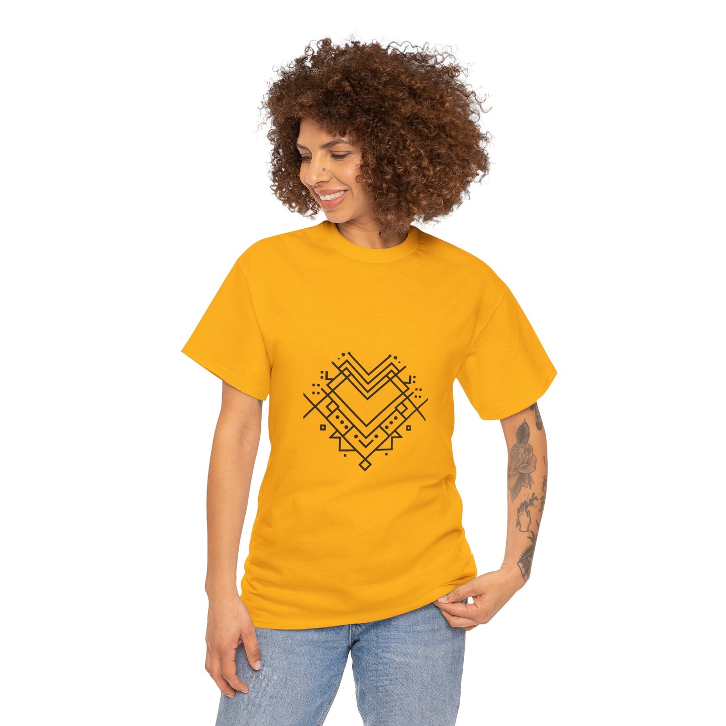 Minimal Line Art Heart Graphic T-Shirt